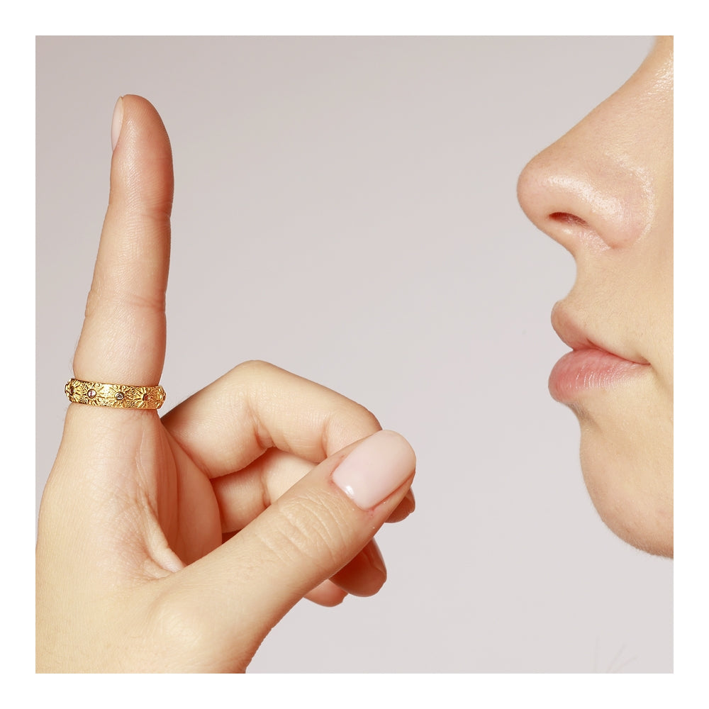 EVA Anillo con baño de oro 18k